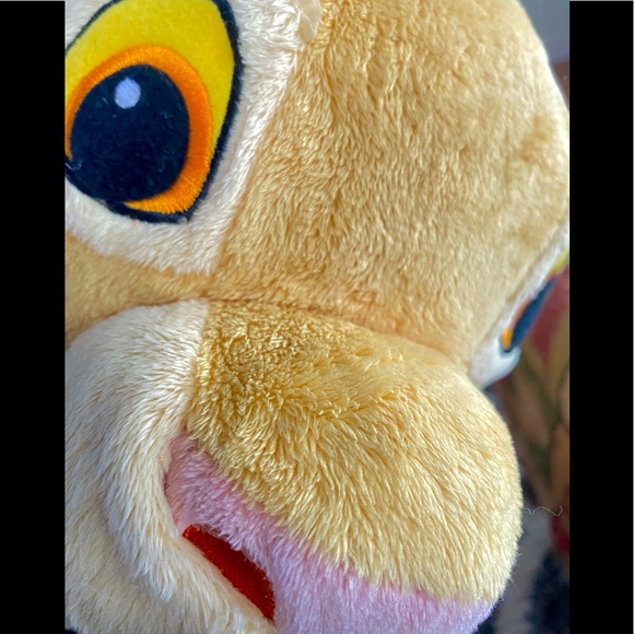 Lion King Young Simba plush cub. Giant size 20 inch Disney Just Play - Picture 3 of 3